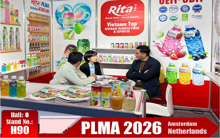 لقاء عمل في جناح RITA خلال معرض PLMA 2026